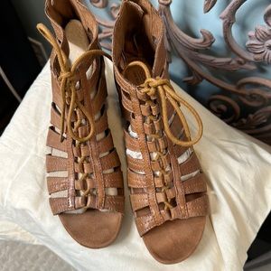 Rockport Cobb Hill Collection size 9 Tan